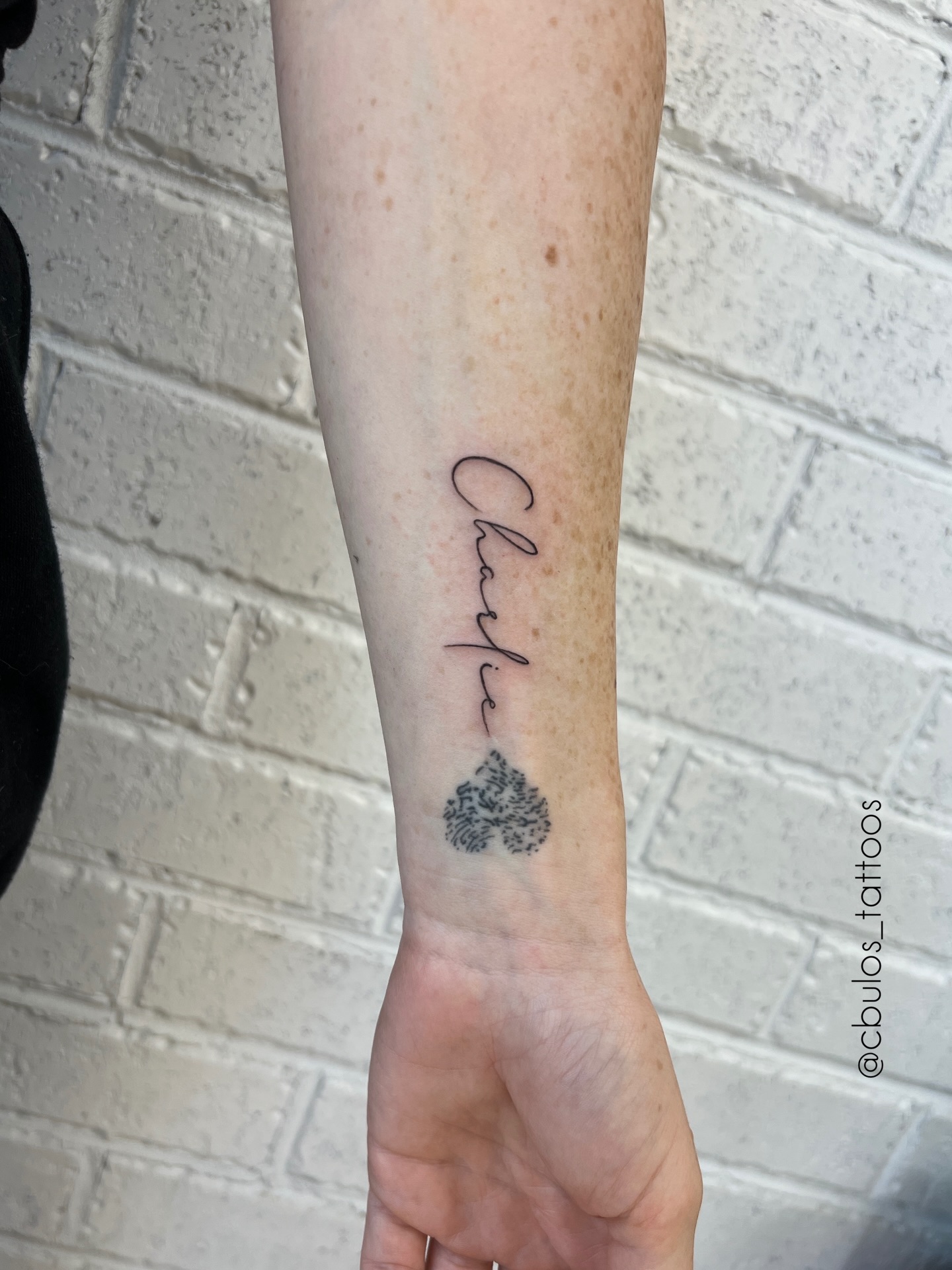 Charlie — script & spade